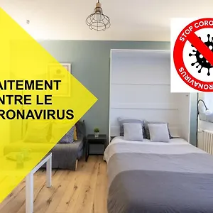 Cosy 110 - Centre - Stationnement - Gare Appartement